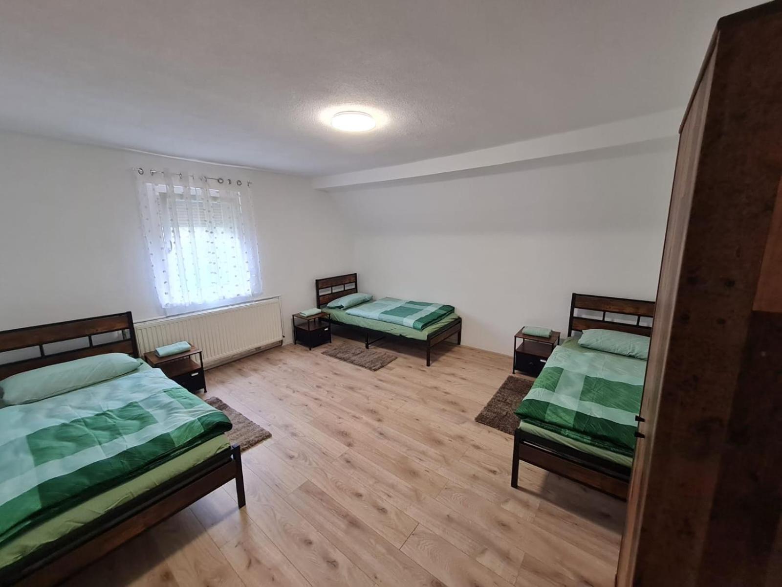 Husic Immobilien Und Handwerkerservice Rimbach  Екстериор снимка