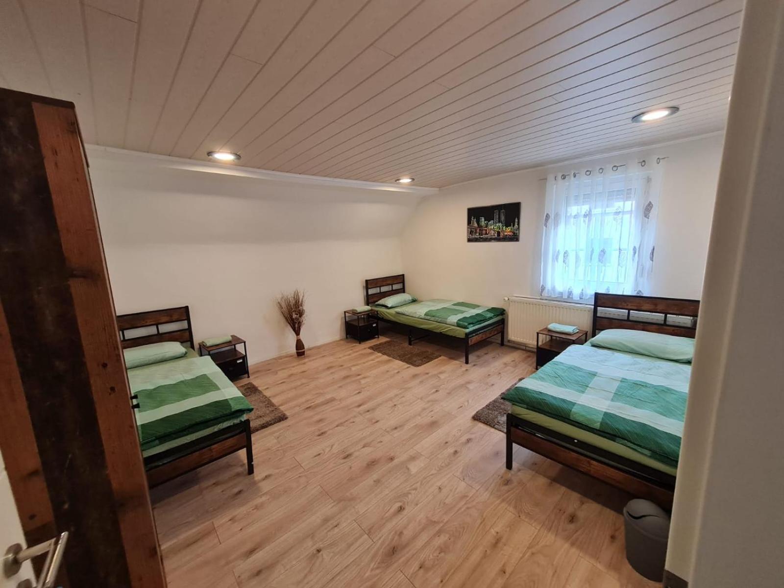 Husic Immobilien Und Handwerkerservice Rimbach  Екстериор снимка